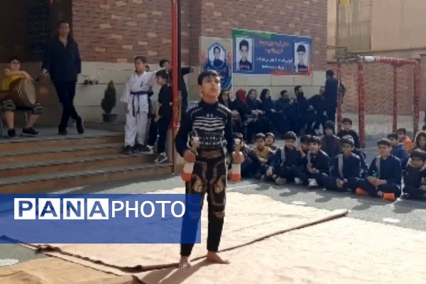 فرزندان ایران از مدارس شهریار تا راهپیمایی