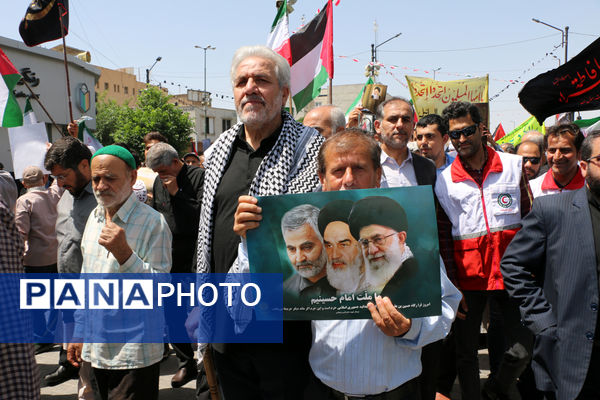 راهپیمایی یوم الله 15 خرداد از بیت امام راحل تا حرم حضرت معصومه(س)