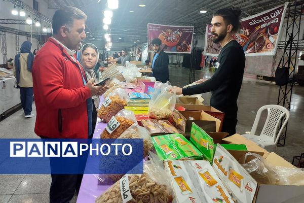 نمایشگاه فروش پاییزه در قائمشهر