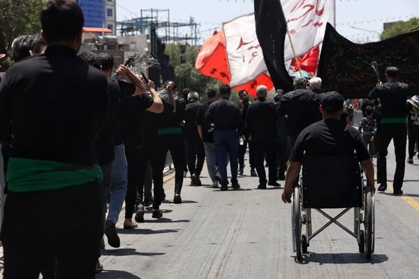 عزاداری ظهر عاشورا در مشهد 