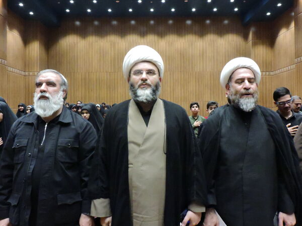 دیدار حجت‌الاسلام قمی با جمعی از دانش‌آموزان و نوجوانان استان یزد