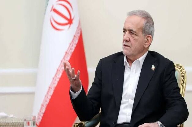 پزشکیان: ایران برای تعمیق و گسترش همکاری‌ها با پاکستان عزم جدی دارد