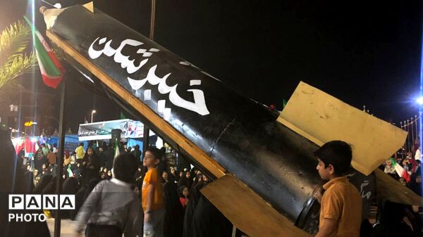 اقتدار و دفاع از ایران جان در جیرفت