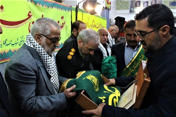 گرامیداشت یاد و خاطره ۱۵ شهید والامقام روستای مومن آباد قم