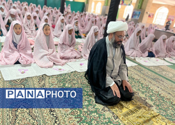 جشن بندگی دانش‌آموزان دبستان میرشمسی