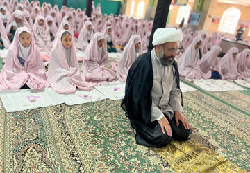 جشن بندگی دانش آموزان دختر شهرستان خاتم 