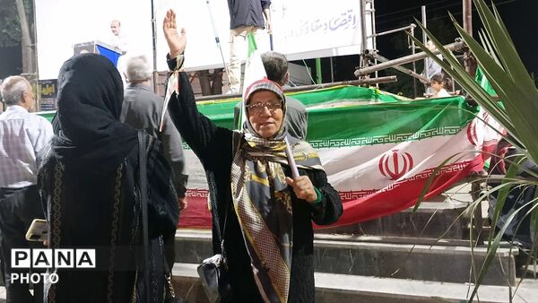 خیابان‌های نظرآباد زیر پرچم همبستگی مردم 