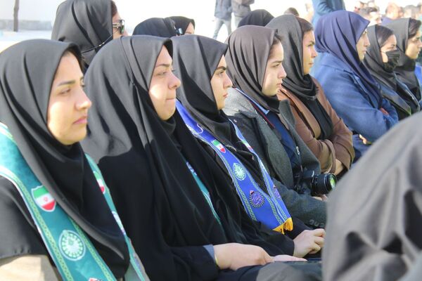 تجهیز هنرستان ۱۲ کلاسه «بصیرت سملقان»  به امکانات آموزشی نوین