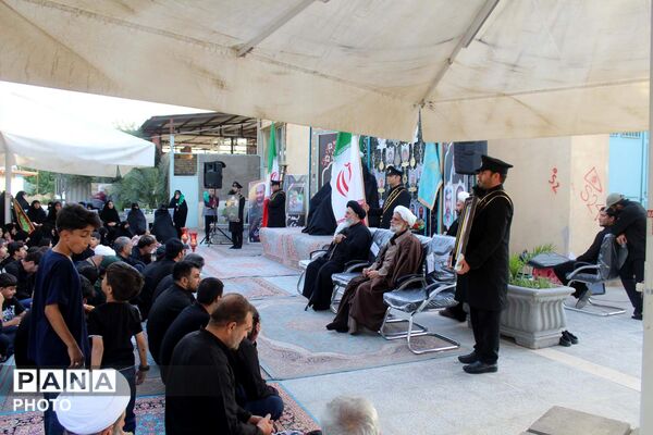 مراسم سالگرد شهیدان شاکری، پرتویان و سلگی در مسجد جمکران