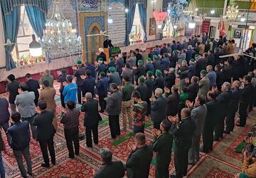 اقامه نماز عبادی سیاسی جمعه در شهر دارالسادات بار نیشابور 