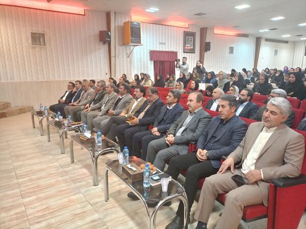انتخابات شورای انجمن اولیا و مربیان  در نیشابور 