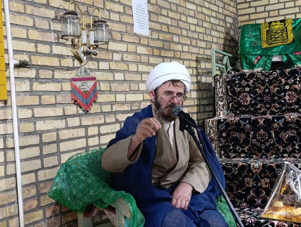 جشن ولادت امام عصر (عج)  در مسجد امام حسین شهر سفیددشت 