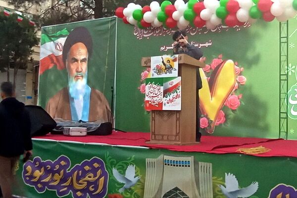 خروش مردمی در خیابان‌های رباط‌کریم در 22بهمن