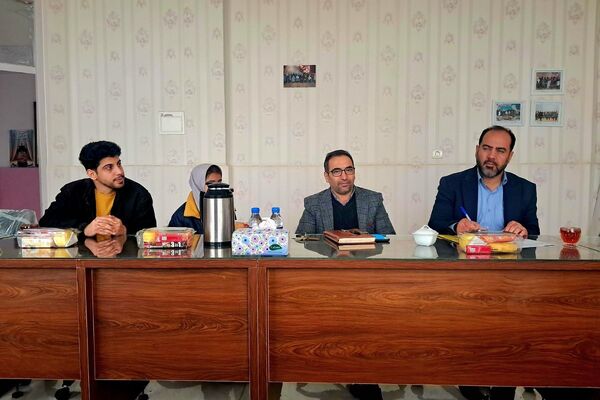 افتتاح سایت رایانه در مدرسه دخترانه موعود ملارد