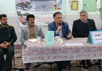 میز خدمت مسئولان شهرستان آباده در روستای فیض آباد