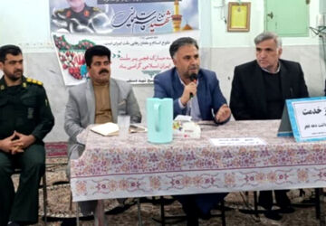 میز خدمت مسئولان شهرستان آباده در روستای فیض آباد