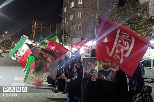 شب ۲۲۱ همبستگی ملی در شهرستان ملارد با حضور گسترده مردم