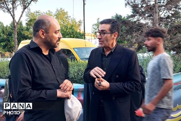 مراسم ختم قرآن فرهنگیان شهرستان پردیس جهت بزرگداشت رهبر شهید