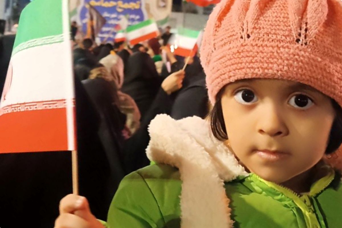 خیزش مردم پیشوا علیه عناصر تخریب گر و تروریست ها همزمان با راهپیمایی 22 دی