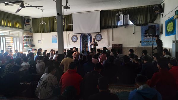 هیات هفتگی دانش‌آموزی در دبیرستان شاهد ابوذر غفاری نیشابور 