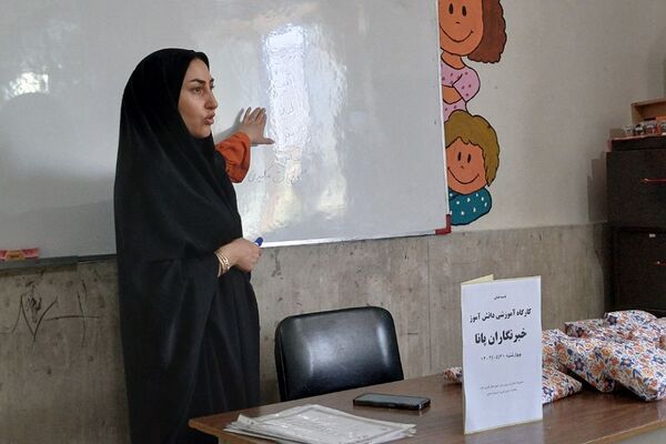 چهارمین کارگاه آموزشی و تقدیر از دانش‌آموز خبرنگاران منتخب پانا فیروزکوه
