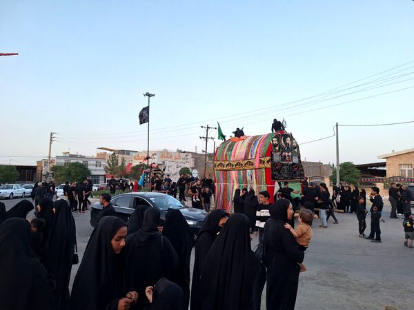 شکوه نخل‌گردانی در گناباد؛ تصویری از عشق و ارادت در محرم