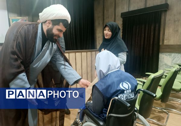 اولین جلسه هم‌اندیشی روسای شوراهای دانش‌آموزی ناحیه ۵ 