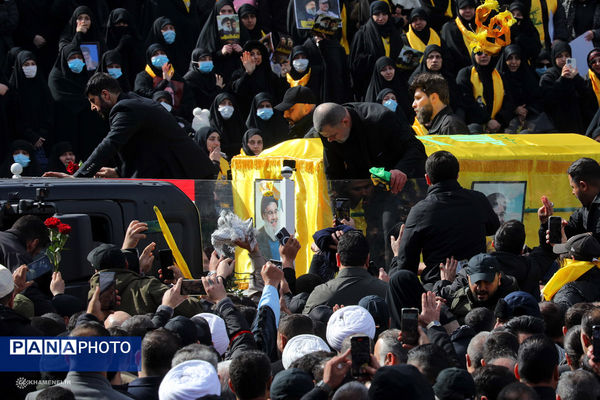 تشییع پیکر شهیدان سیدحسن نصرالله و سیدهاشم صفی الدین