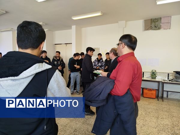 افتتاح نمایشگاه دست‌سازه‌های هنرستان خوارزمی سملقان