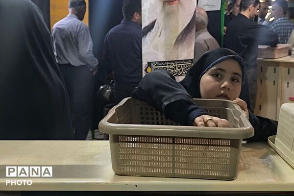 خیابان را رها نمی کنیم