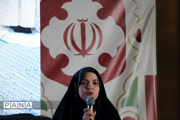 محفل شعرای یزدی در روز دختر