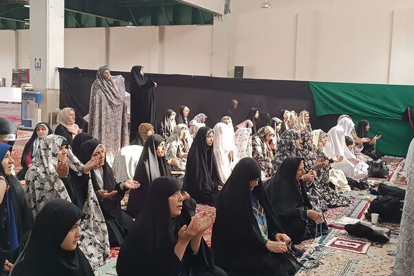 نماز عبادی سیاسی جمعه در مصلی شهر قیامدشت