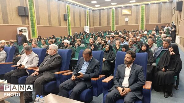 هفتمین اجلاس سراسری نماز دانش آموزی تهران؛ روایت همدلی و تجلیل از برگزیدگان مسیر نماز