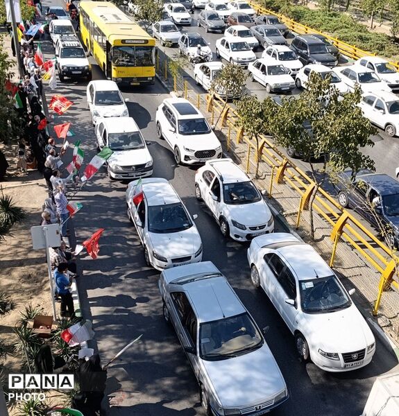 حضور مردم و دانشجویان مشهد در رزمایش «جان‌فدایان مشهدی»
