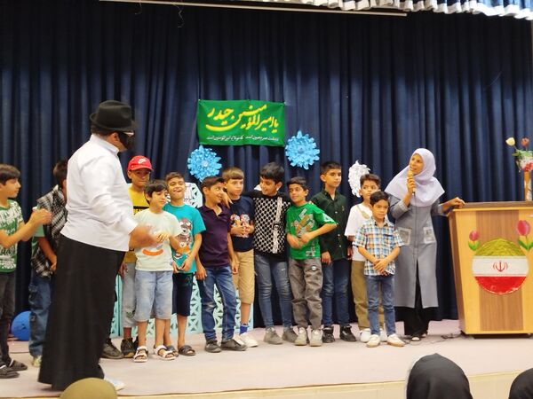 جشن عید سعید غدیر در کانون پرورش و فکری کودکان و نوجوانان شهر حبیب آباد 