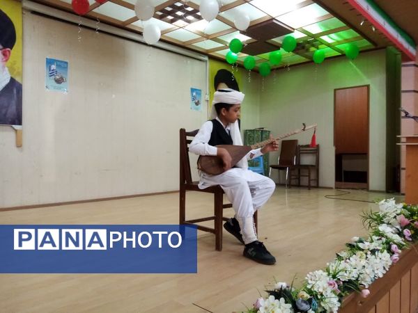هنرنمایی دانش‌آموزان نوازنده در دیار شیخ جام