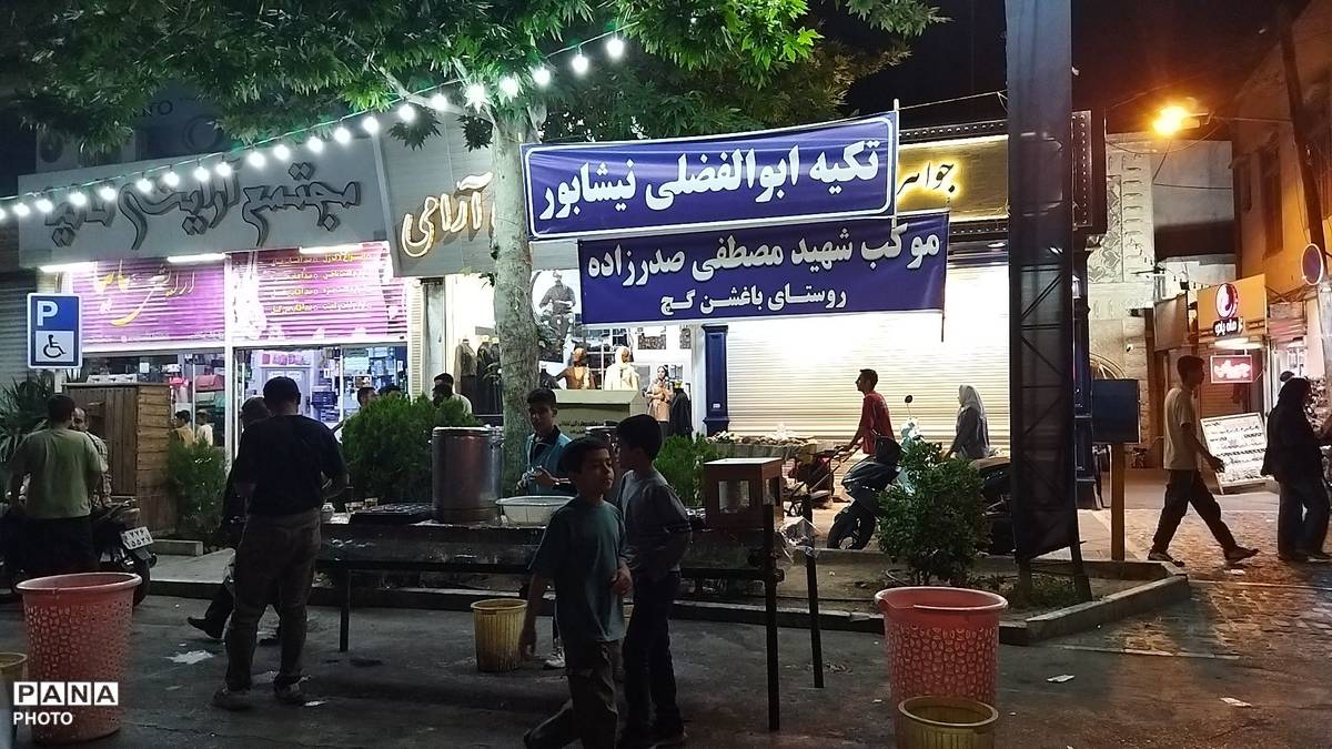 موکب شهید مصطفی صدر زاده در نود و نهمین  شب از اجتماعات 