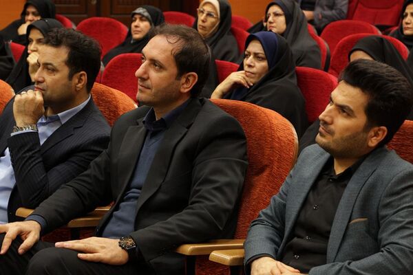 برگزاری جلسه قطبی مدیران مدارس شهرستان‌های استان تهران در بهارستان‌2