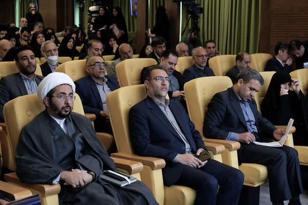 نشست ملی مدیران عامل و موسسان مدارس مجتمعی غیردولتی و هیات امنایی
