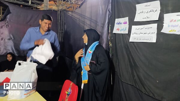 حضور فعال سفیران و مراقبین سلامت رودان در برنامه‌های هفته سلامت
