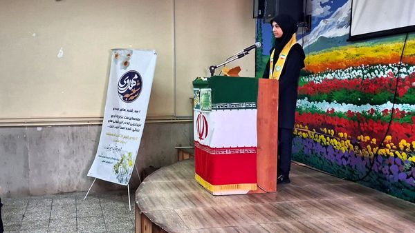 جشنواره دهه فجر مدرسه‌ای
