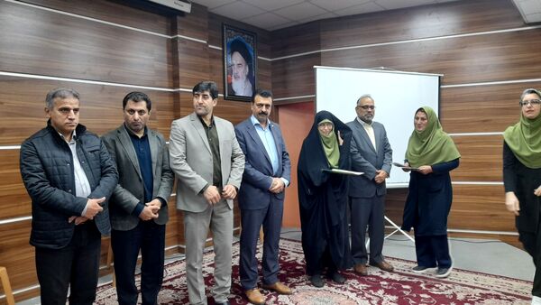 آیین گرامیداشت هفته پژوهش در شهرستان قائمشهر 