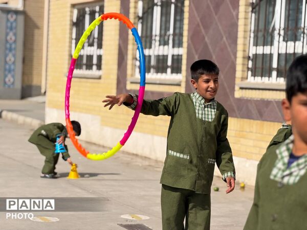 افتتاحیه المپیاد ورزشی درون‌مدرسه‌ای در بیارجمند