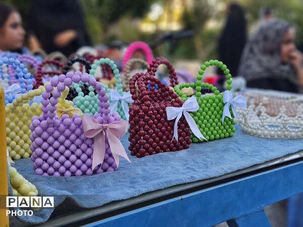  «سلامت خانواده» در جشنواره فرهنگی‌ورزشی شهر پویای حاجی‌آباد