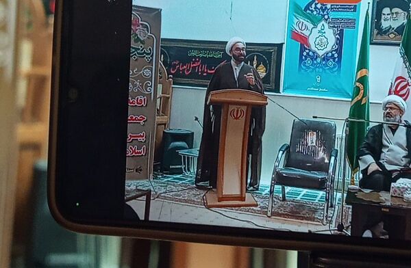 نشست روحانیون و ائمه جماعت مساجد با امام جمعه کاشمر