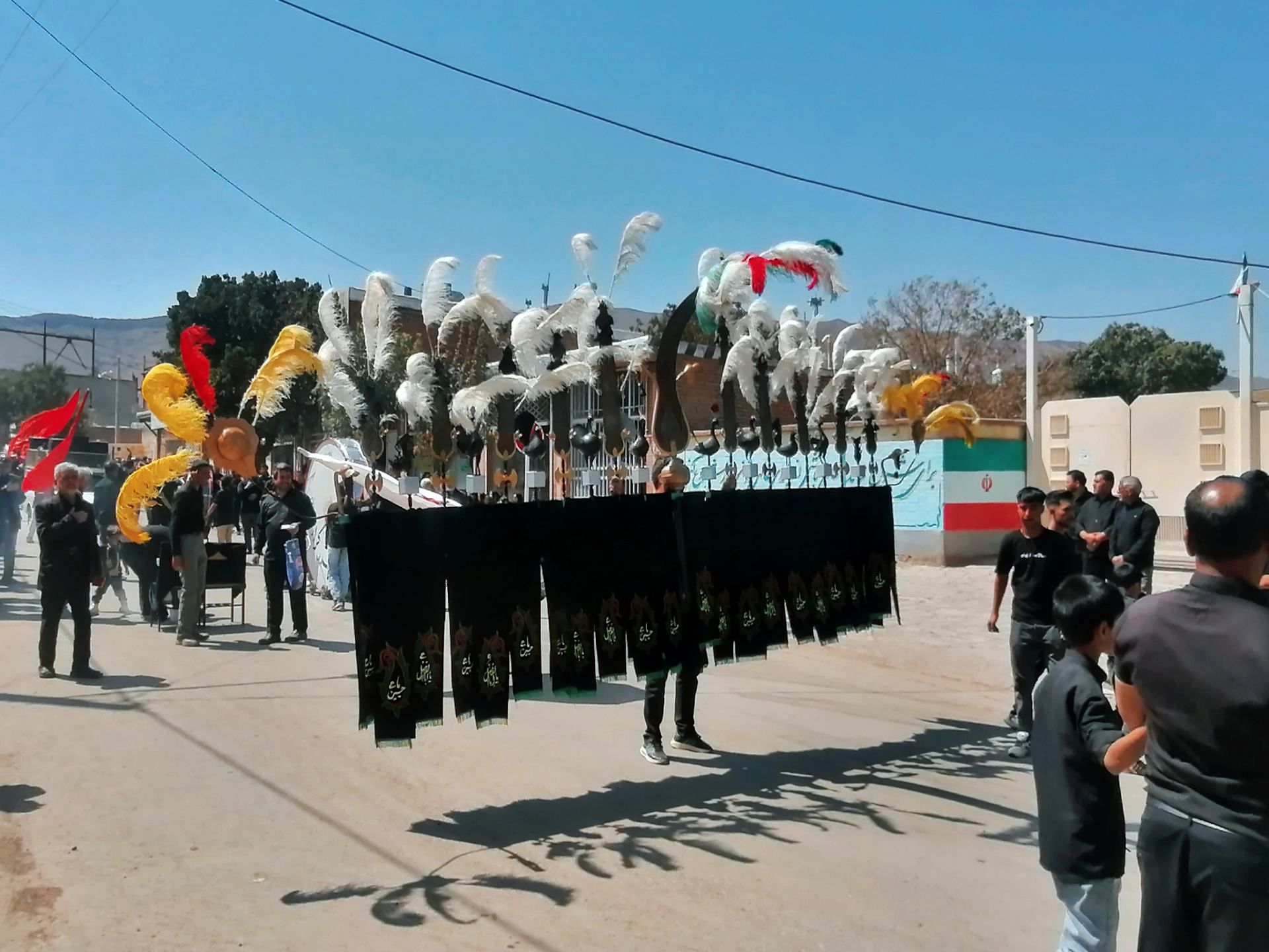 شهر نسر غرق در سوگ؛ برپایی دسته‌های عزاداری شهادت امام حسن(ع) و رحلت پیامبر اکرم(ص)