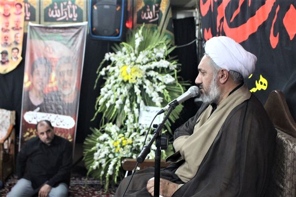مراسم بزرگداشت چهلم شهید «محمد خاکی» و فرزندش در قم