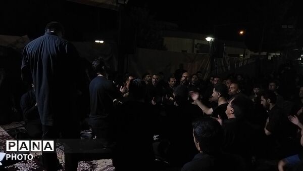 مراسم شب دوم محرم ۱۴۰۵ در هیئت منتظران ظهور 