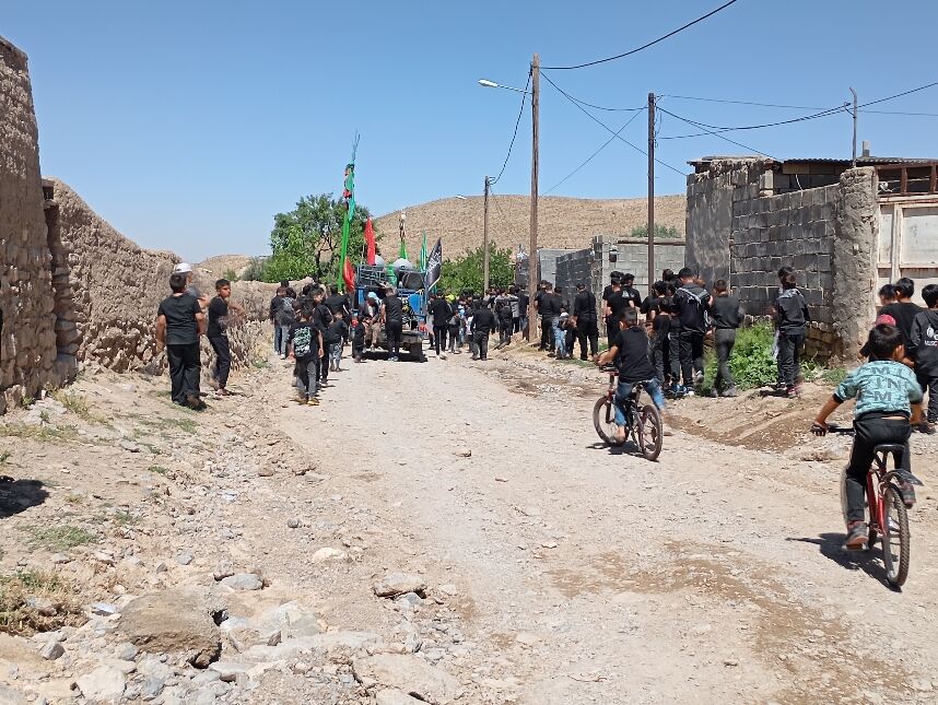 تاسوعای حسینی در روستای گزکوه