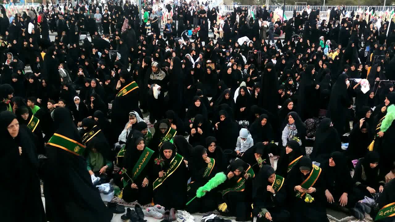 کاروان عزاداری «شمیم کرامت» در سوگ شهادت امام رضا (ع) در شهرضا به حرکت درآمد